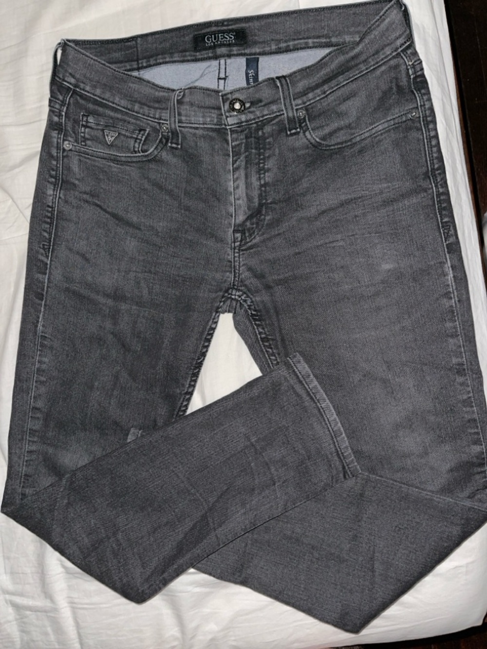 Guess Slim Men's Jeans in Charcoal Gray